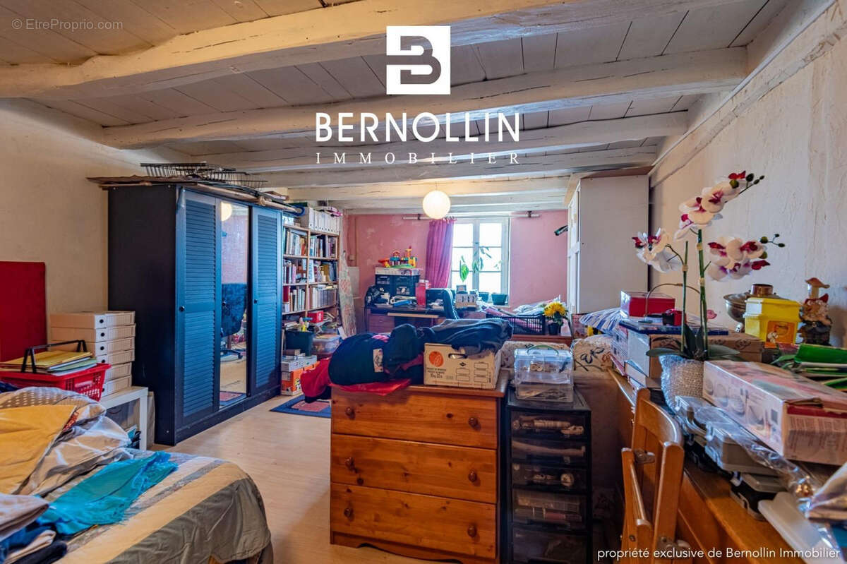 Maison en pierre à rénover de 120 m2 avec terrain et dépendance à VAL D'EPY Senaud (39160) - photo 4