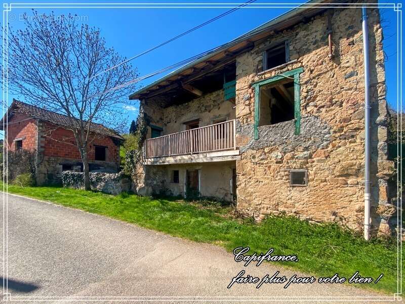 Maison à SAINT-PIERRE-LE-VIEUX