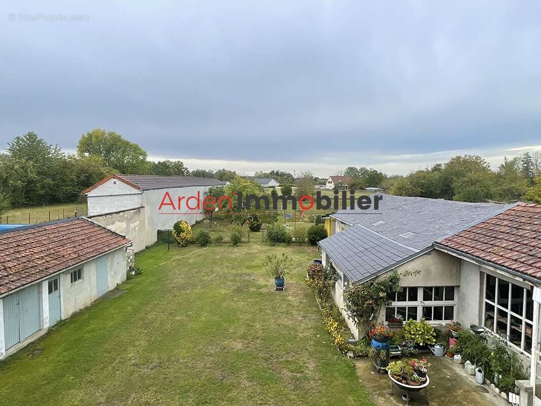 Appartement à LUCQUY