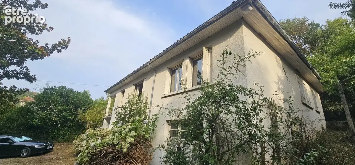 Belle maison des années 70 à rénover proche du centre-ville - photo 2