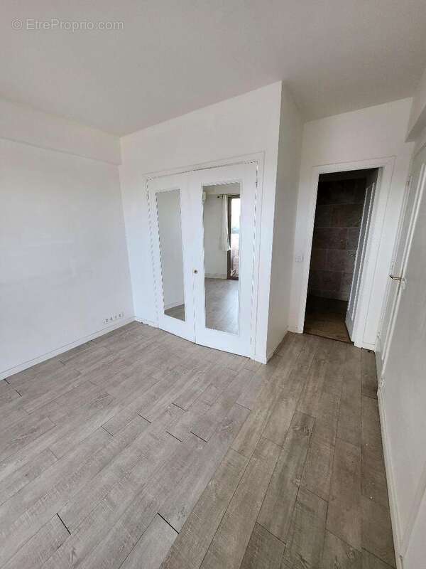   - Appartement à ANTIBES