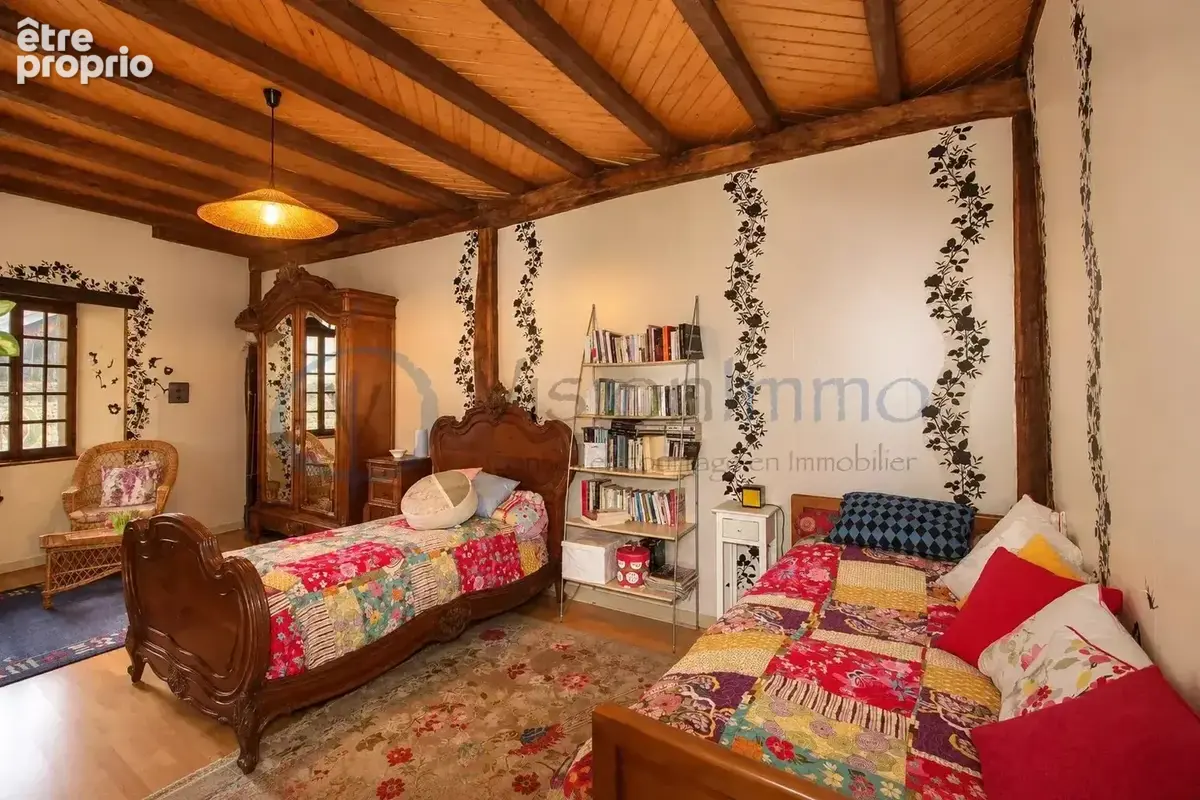 Maison de caractère en pierre à Ornans, 188 m² - photo 4