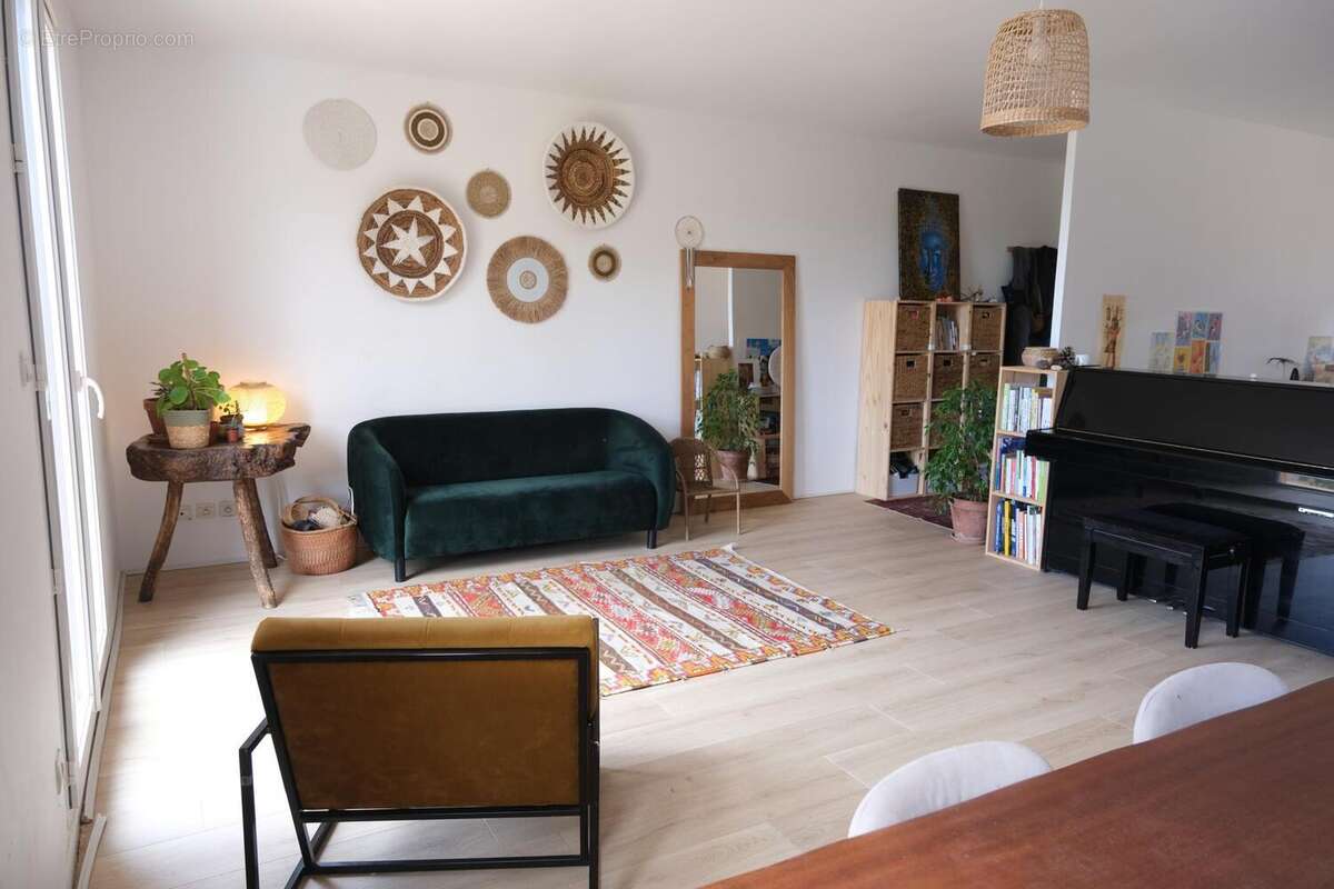 Photo 2 - Maison à PUJAUT