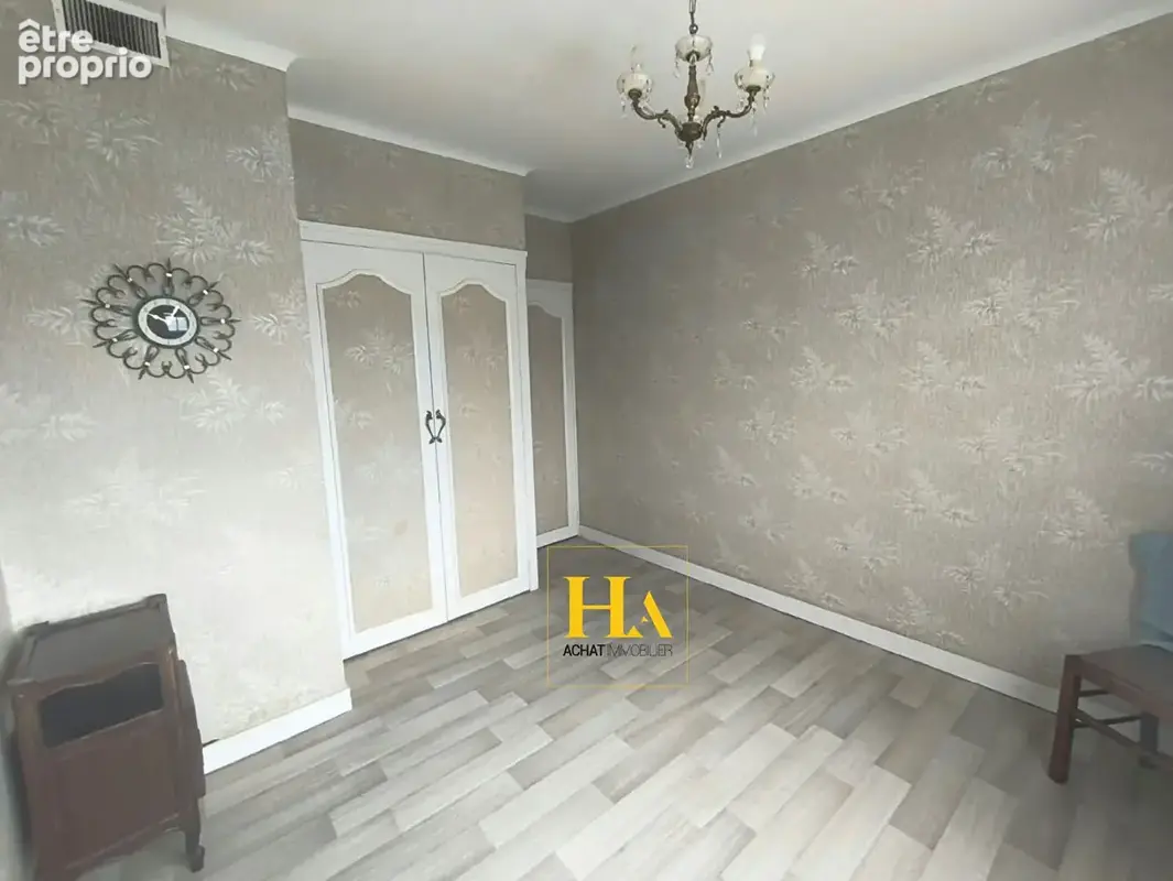 Maison familiale de 108m2 , 5 pièces, sur 535m2 de terrain à Saint Vincent De Tyrosse, à 15 minutes de l'océan. - photo 6