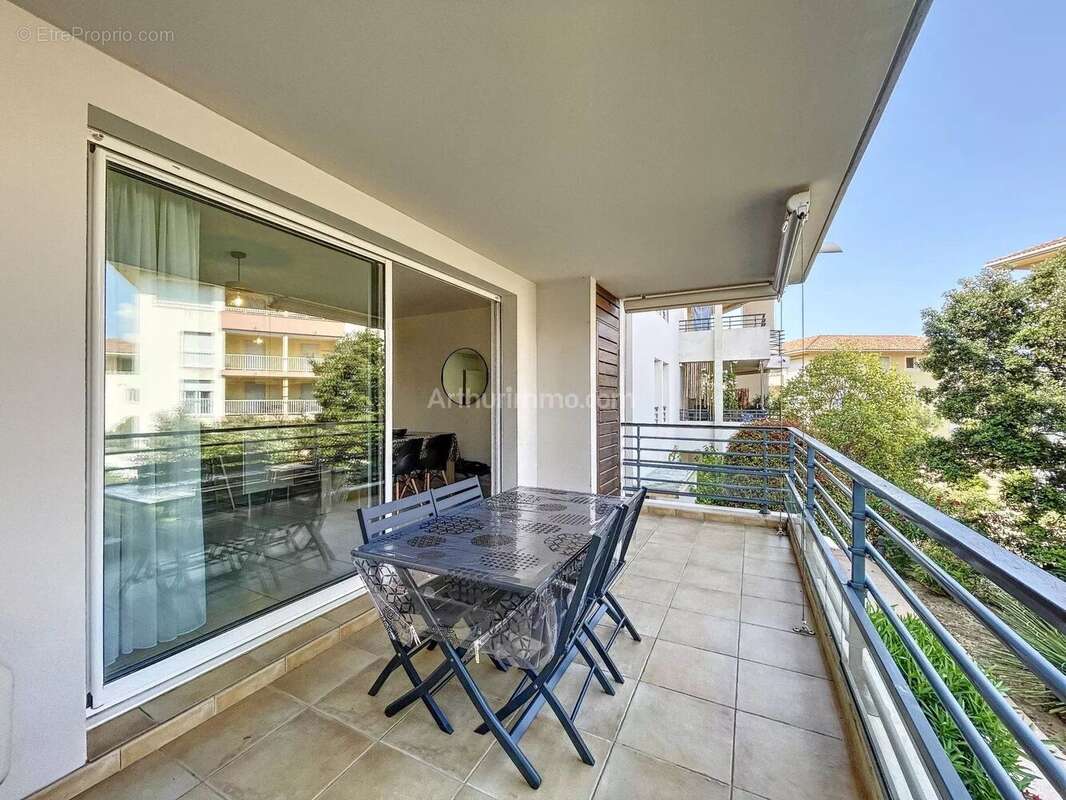 Appartement à CALVI