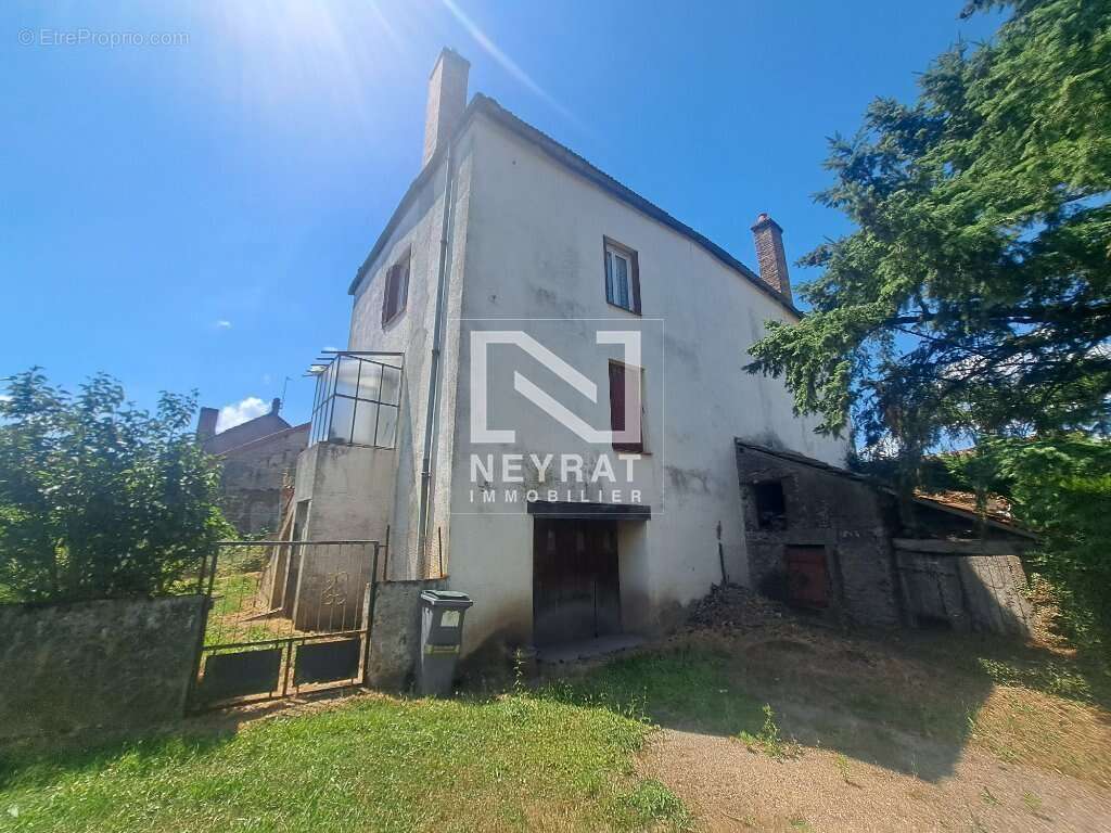 Maison à EPINAC
