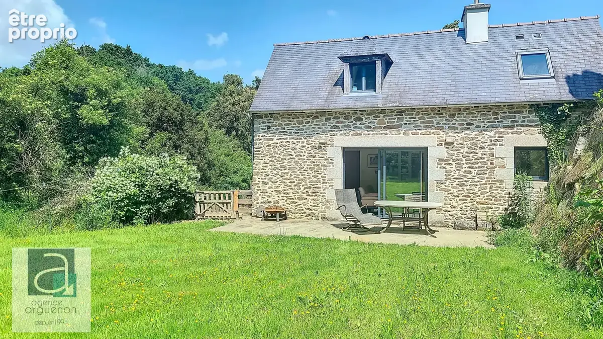 EXCLUSIVITE Cadre exceptionnel en bordure de rivière, dépendances - photo 6