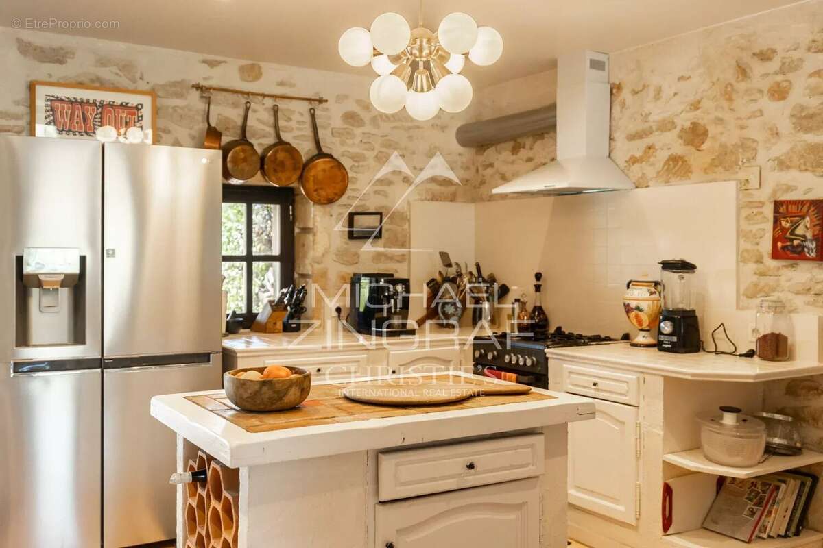 Maison à SAINT-REMY-DE-PROVENCE