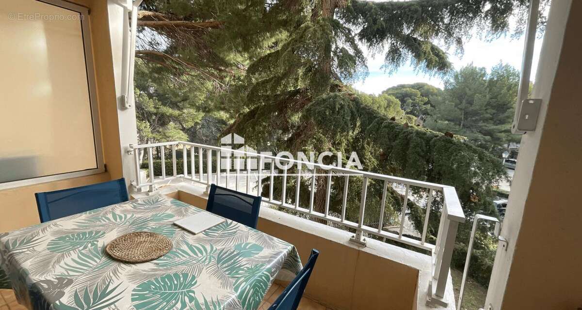 Appartement à SIX-FOURS-LES-PLAGES