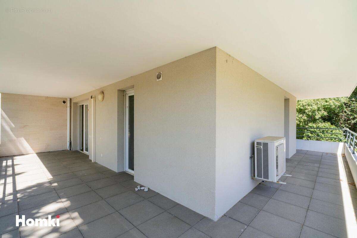 Appartement à MARSEILLE-9E