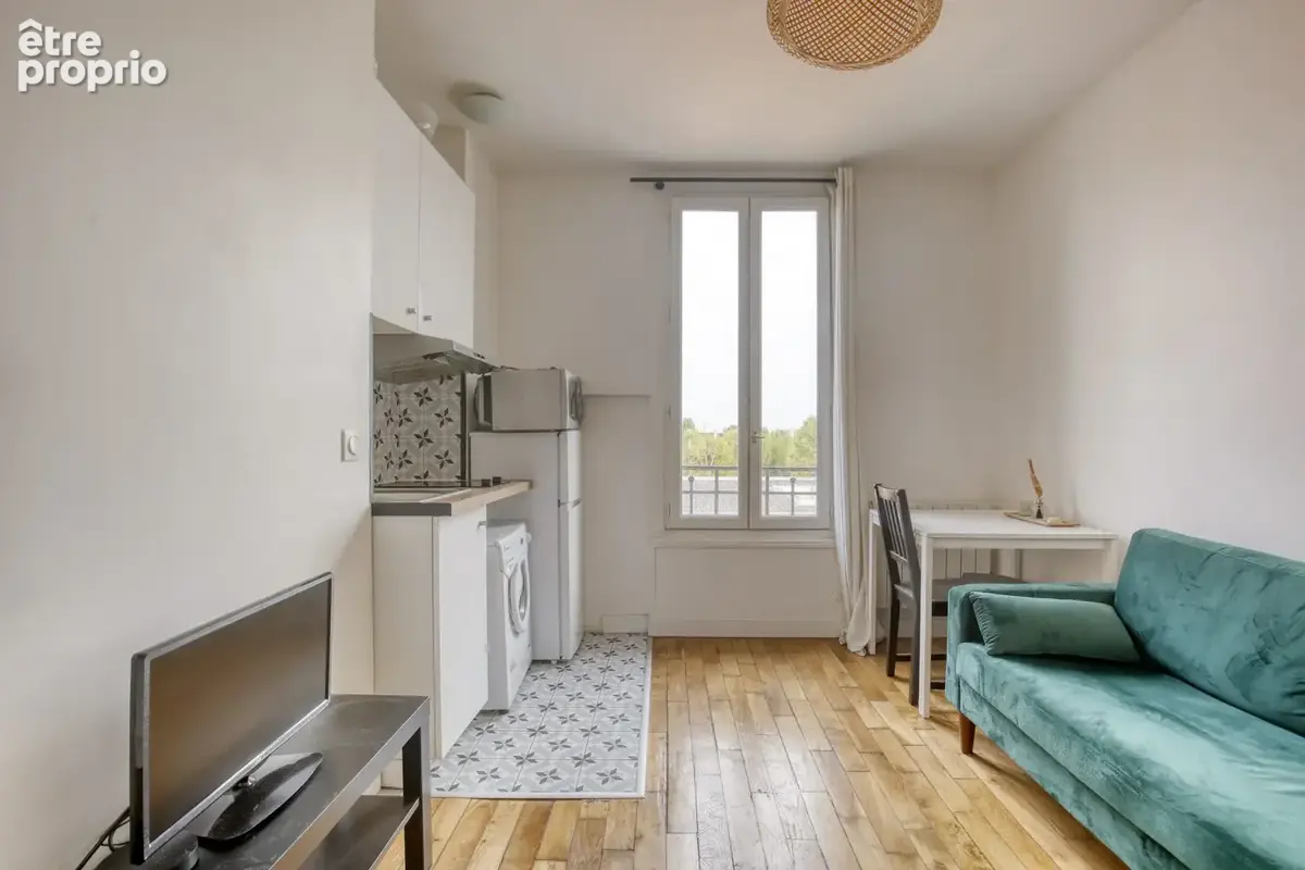 Appartement 2 pièces 26 m² à vendre à Saint-Denis (93200) - photo 2