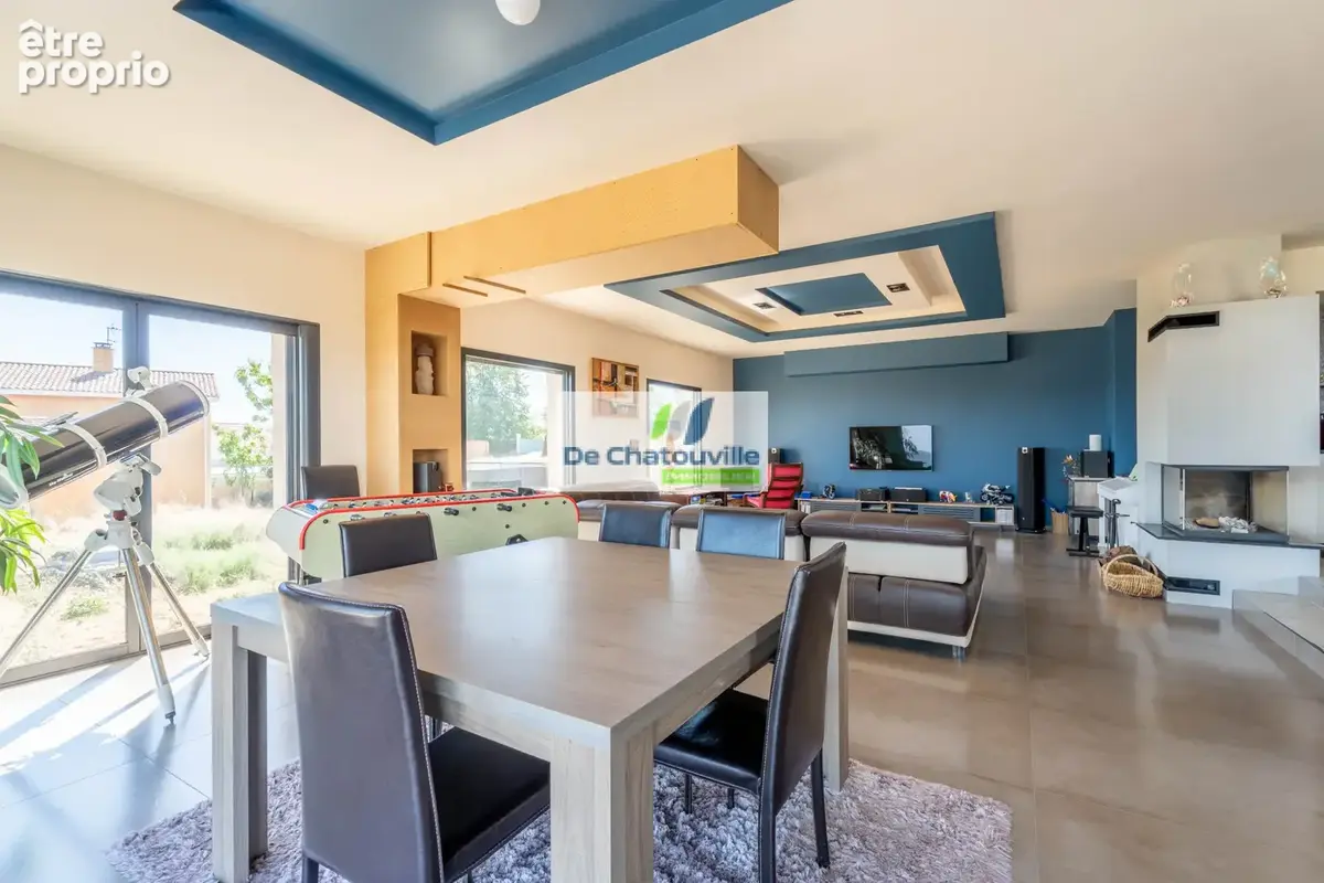 Maison contemporaine d'exception à Saint-Jean-des-Vignes (240 m2) - photo 3