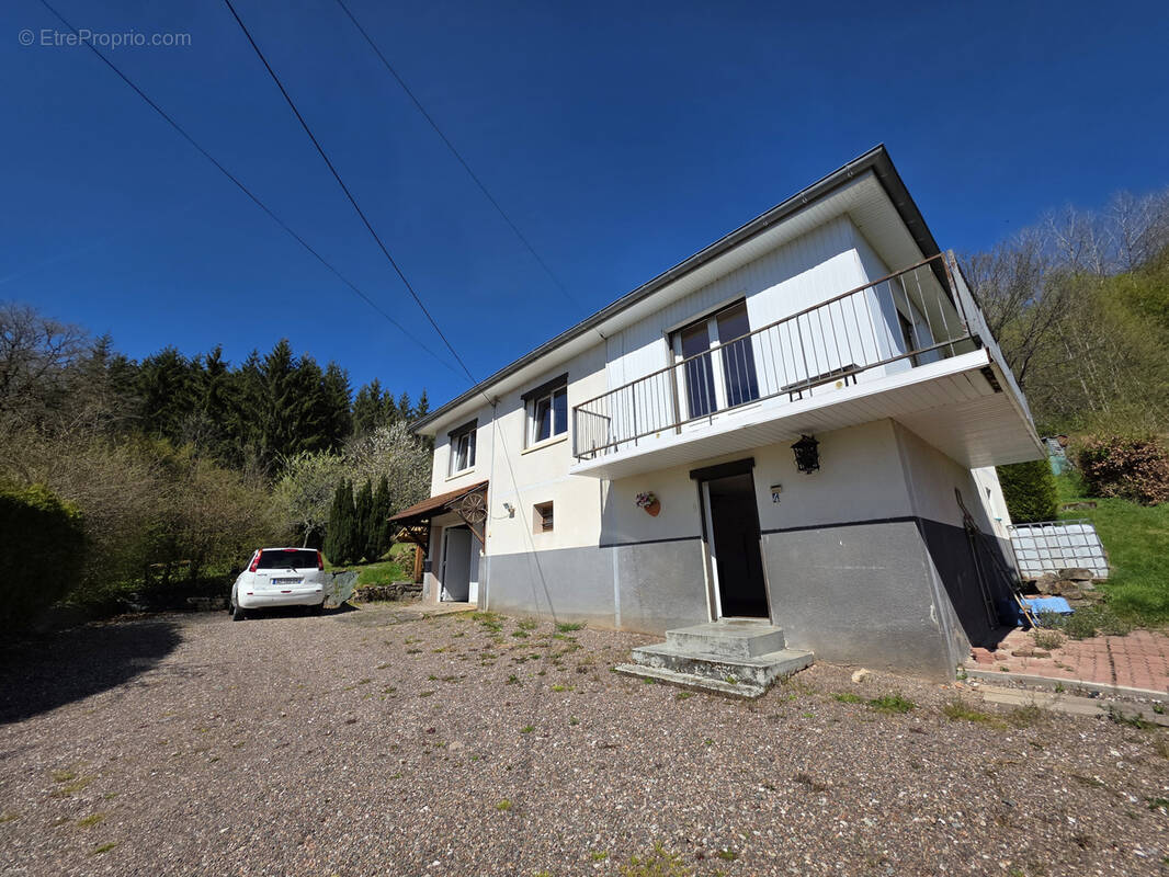 Maison à RONCHAMP