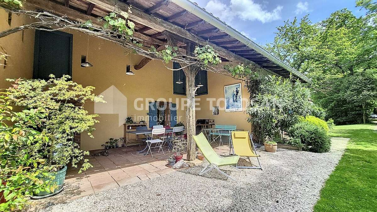 Maison à SAINT-ORENS-DE-GAMEVILLE