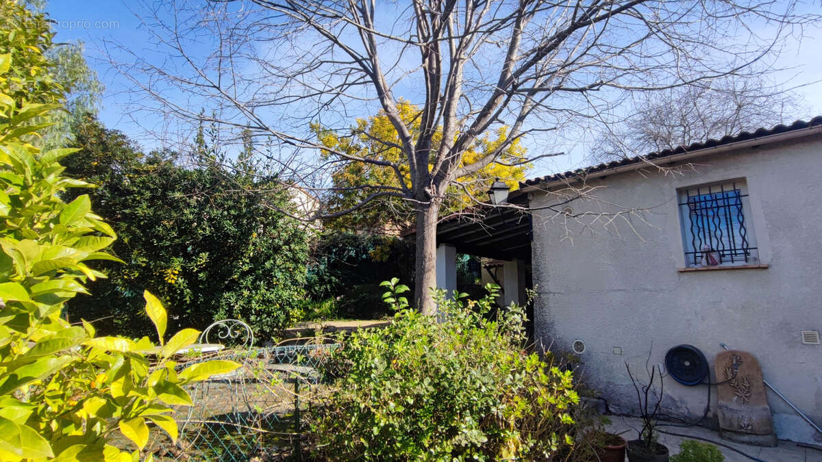 Maison à LE CANNET