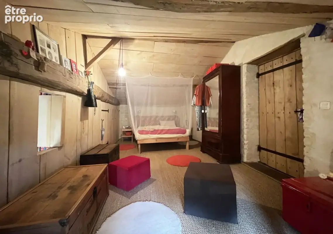Maison à vendre 7 pièces avec dépendance sur terrain de 1140 m² AUMAGNE (17) - photo 19