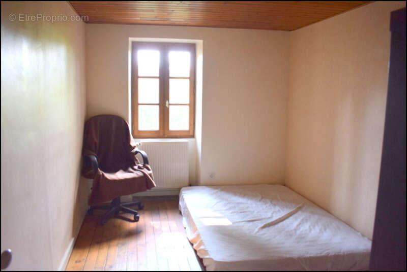 Maison à ROYERE-DE-VASSIVIERE