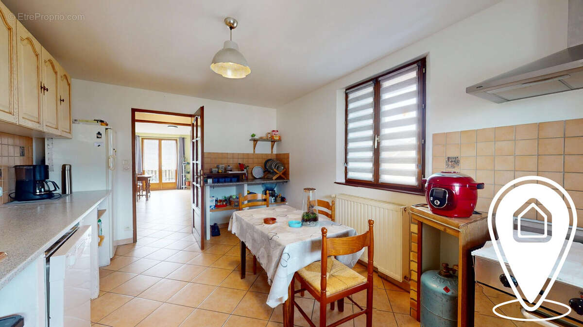 Maison à HADIGNY-LES-VERRIERES