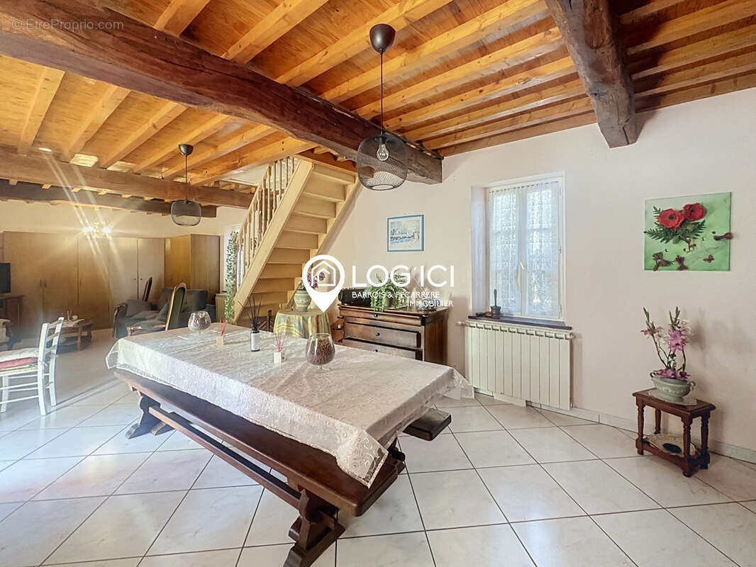 À vendre   Petit bijou au cœur de Ger - photo 5