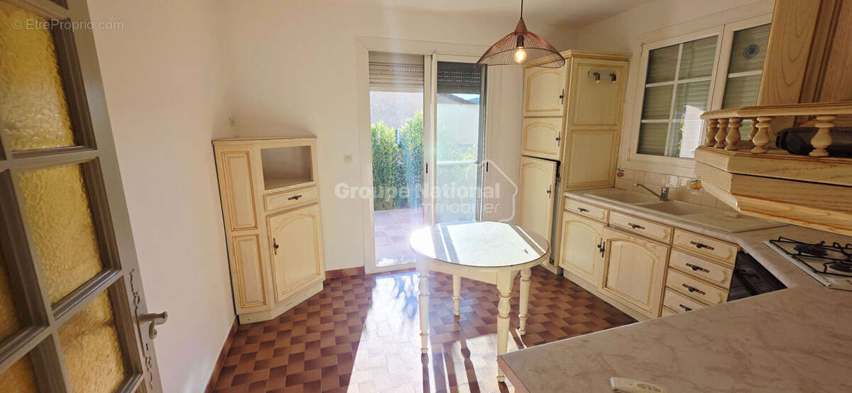 Maison à BAGNOLS-SUR-CEZE