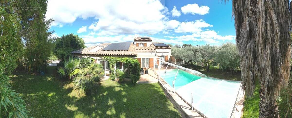 Photo 1 - Maison à HYERES