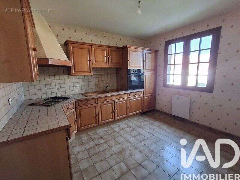 Photo 4 - Maison à CONLIE