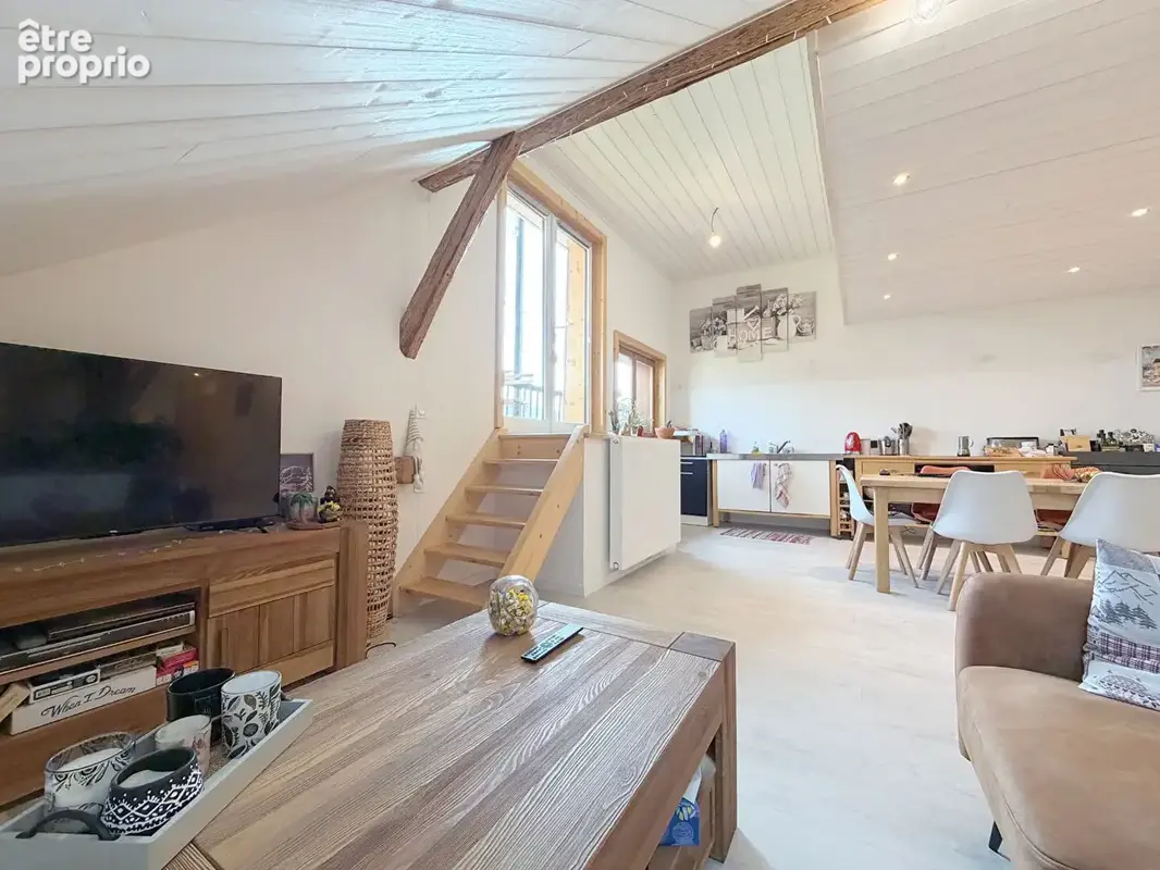 Appartement Cluses 4 pièces 155 m2 - photo 2