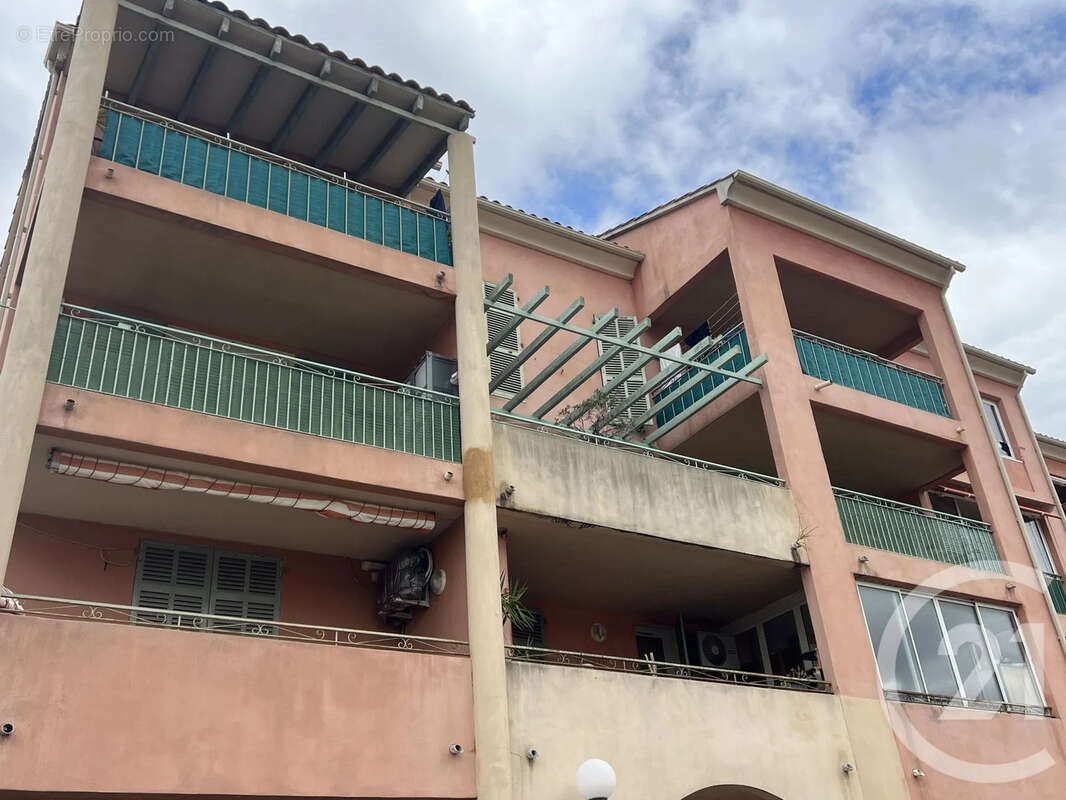 Appartement 140 m² à Saint-Florent  - photo 15