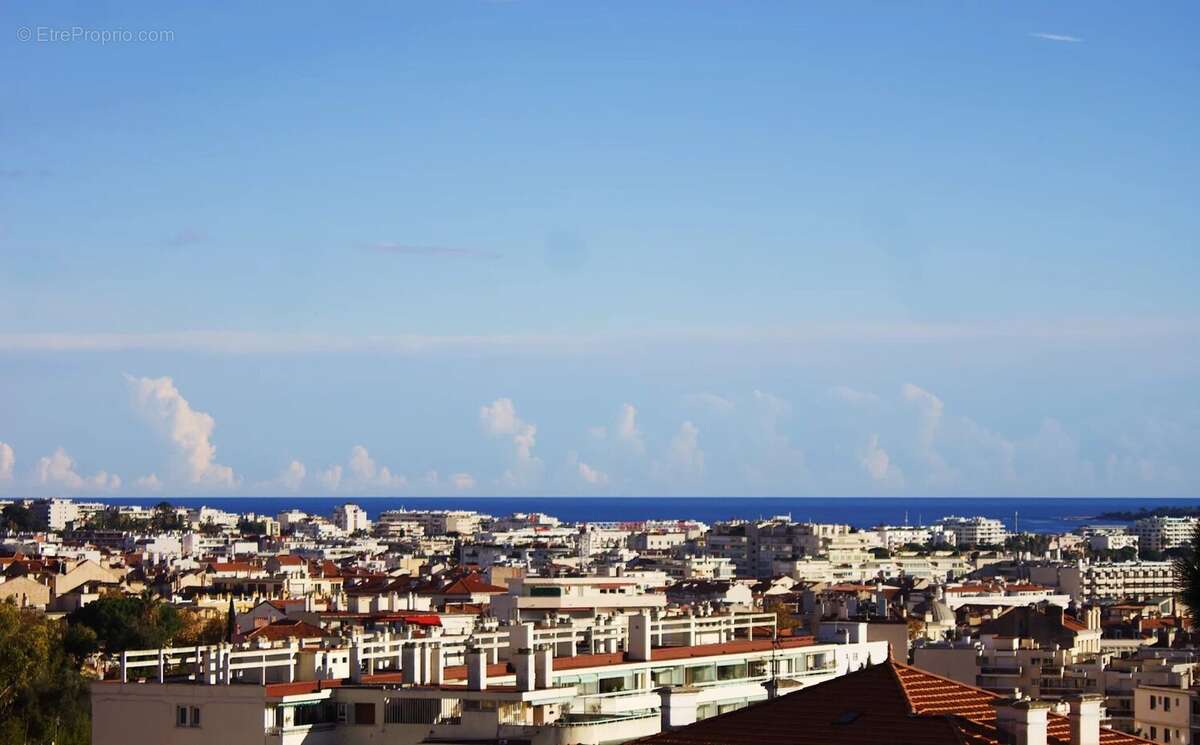 Appartement à CANNES