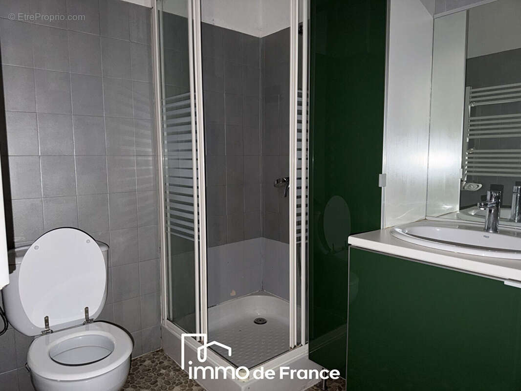 RODEZ Centre, Jolie Maison de ville T2 Bis - photo 10