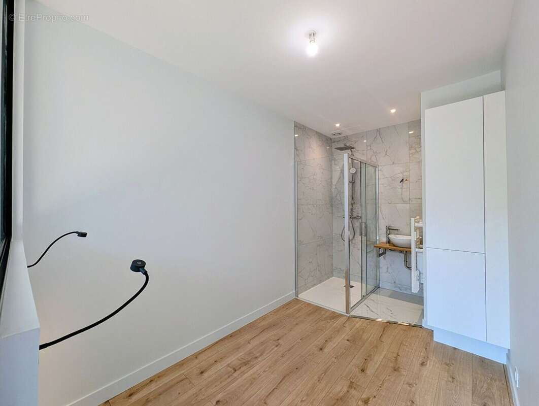 Appartement à AIX-LES-BAINS