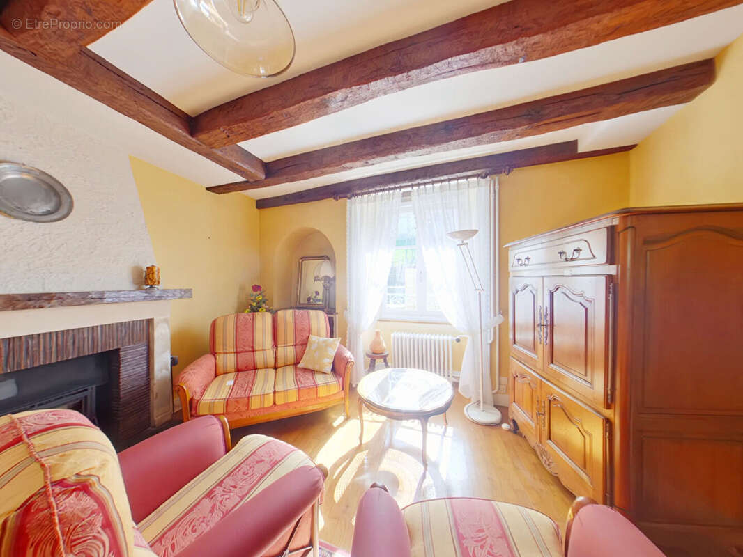 Maison à L&#039;ISLE-JOURDAIN