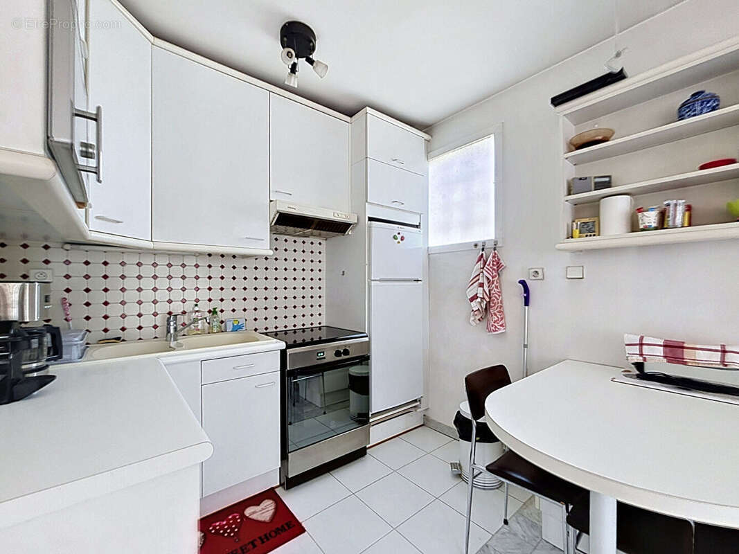 Appartement Antibes 3 pièces 57 m2 avec cave possibilité box - photo 2