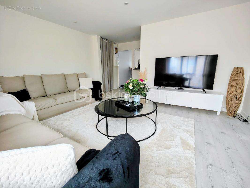 Appartement à PLAISIR