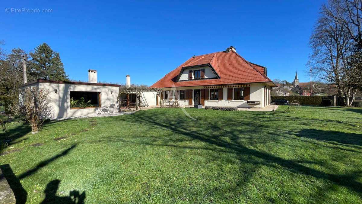 Maison à LERRAIN