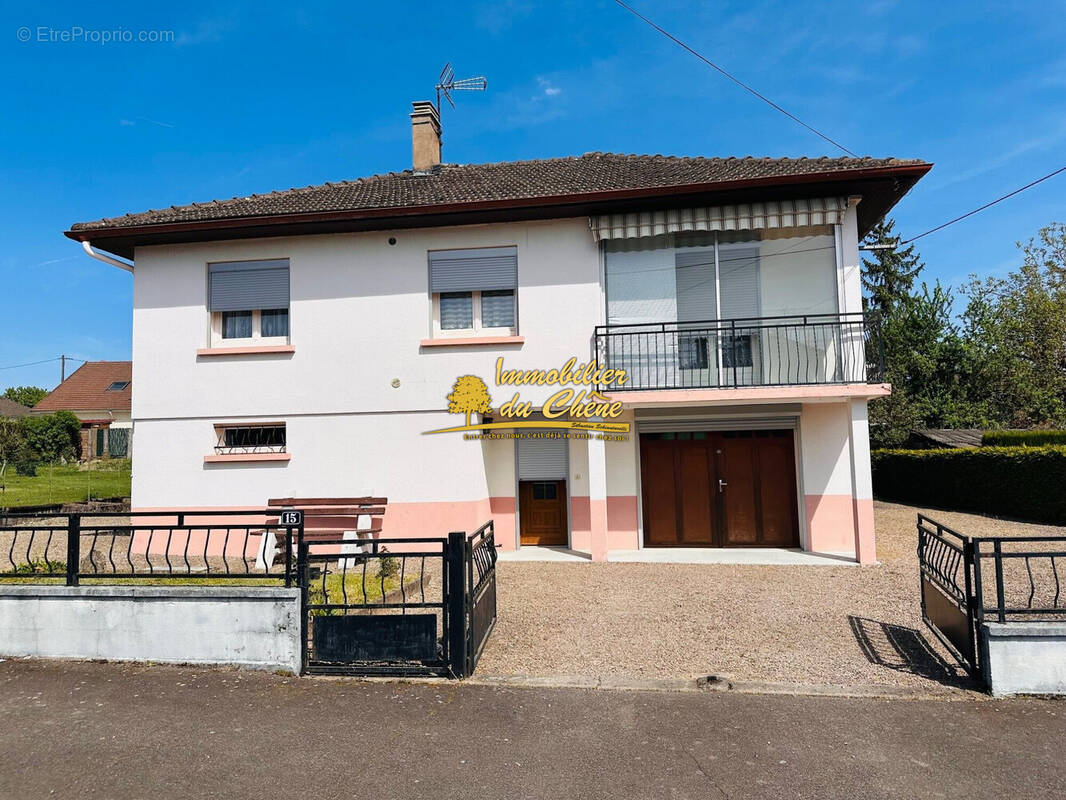 Maison à LUXEUIL-LES-BAINS