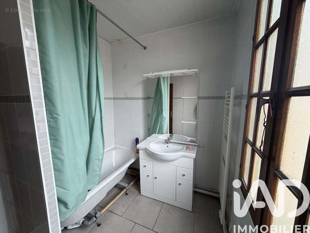 Photo 7 - Maison à SAINT-ETIENNE-DU-ROUVRAY