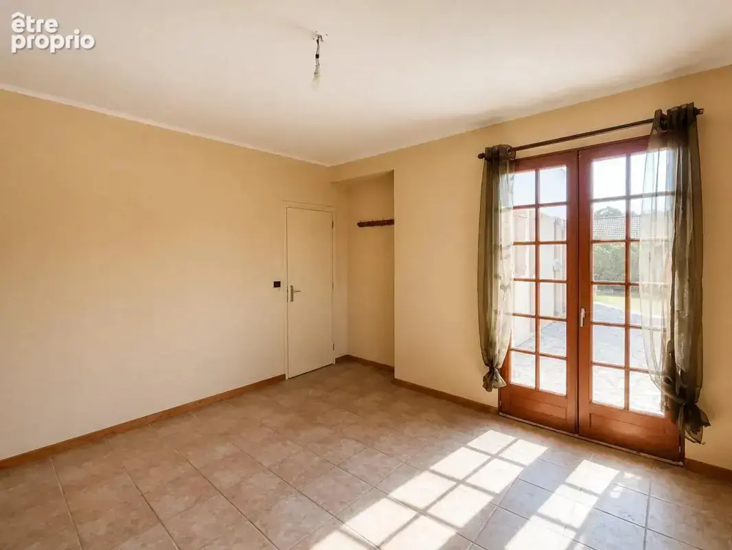 Maison de 7 pièces de 185 m² à Garancières - photo 7