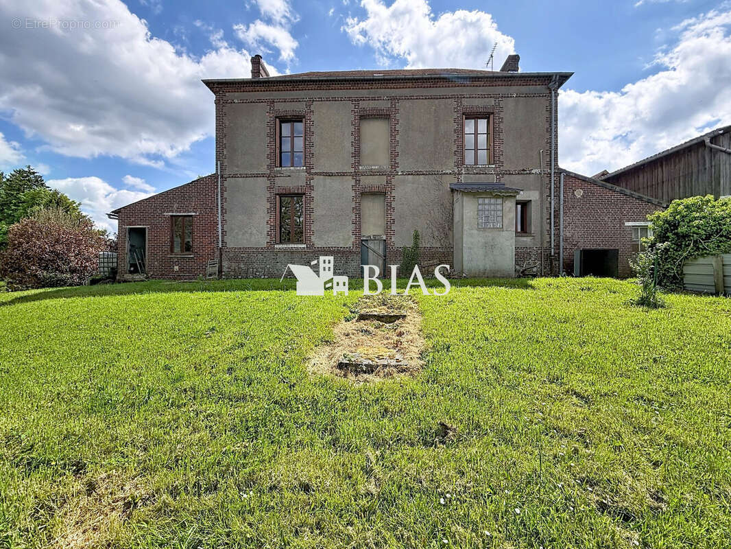 Maison à FORGES-LES-EAUX