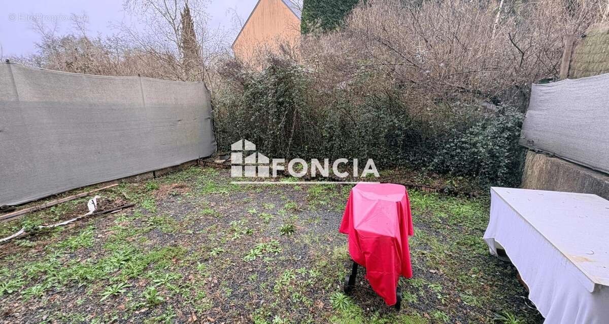 Maison à SAINT-MELAINE-SUR-AUBANCE