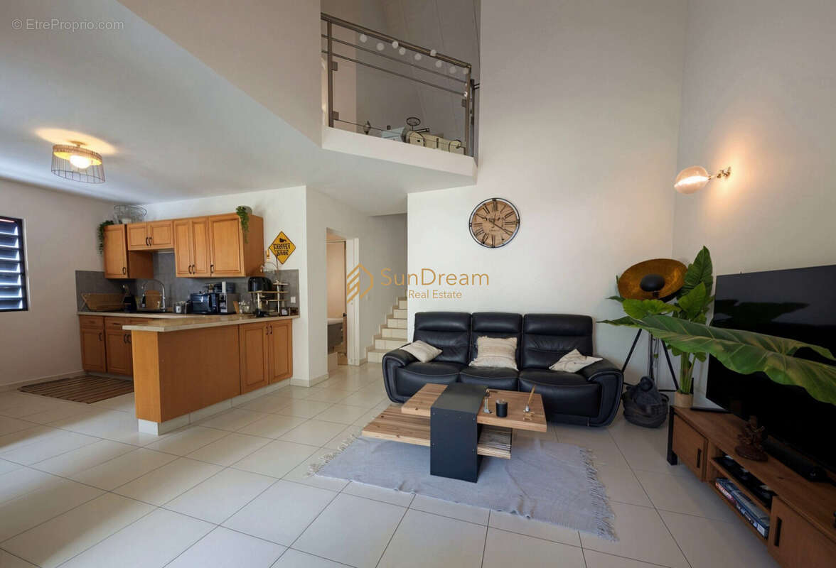 Maison 80 m² à Saint-Martin  - photo 5