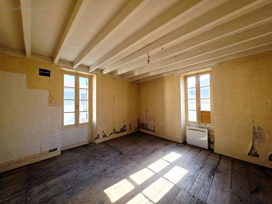 Maison à MONSEGUR
