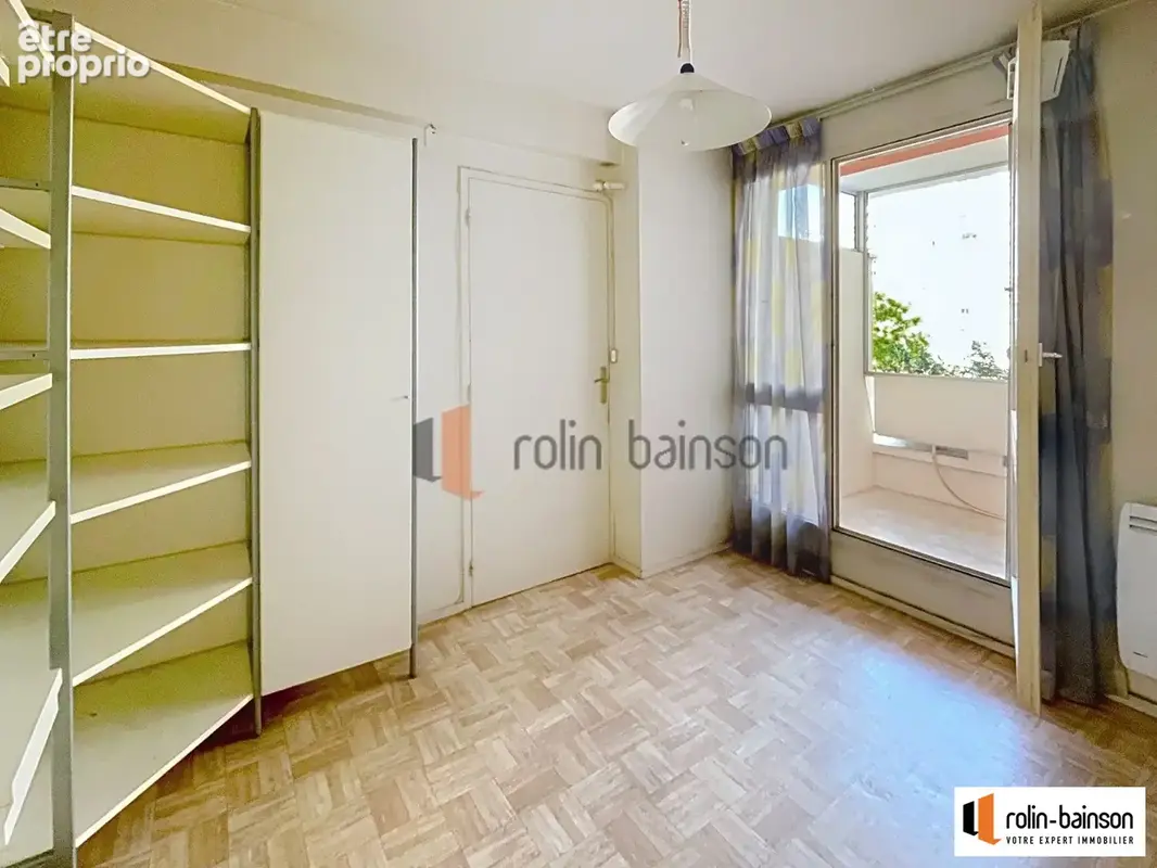 Appartement 4 pièces 79 m² à vendre à Villeurbanne (69100) - photo 7