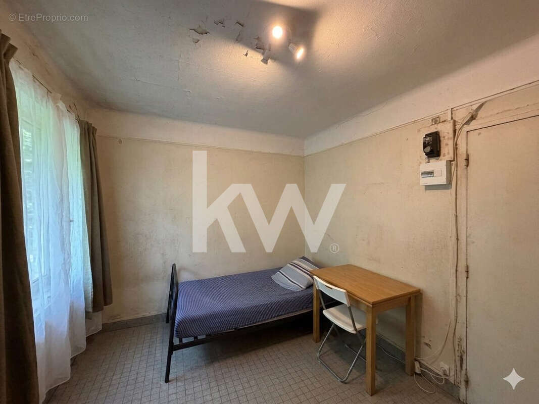 Appartement à VILLE-D'AVRAY
