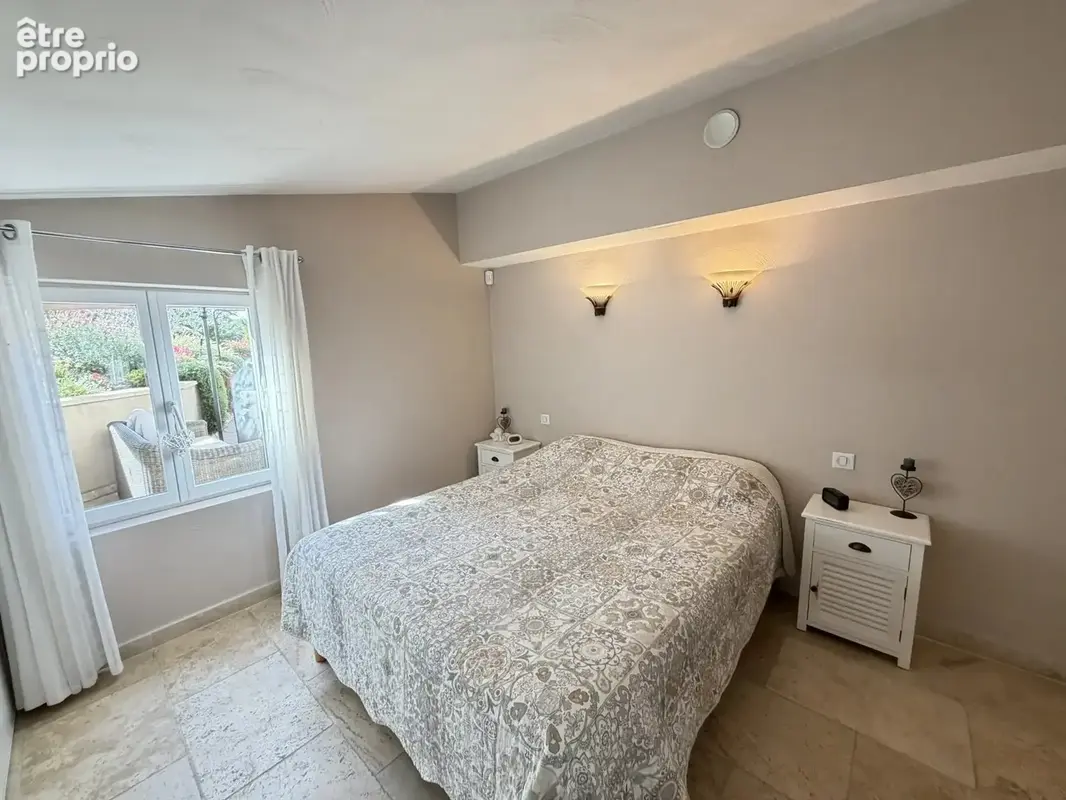 LA BASTIDE – Une propriété pleine de charme dans un écrin de verdure – 395 000 € - photo 4
