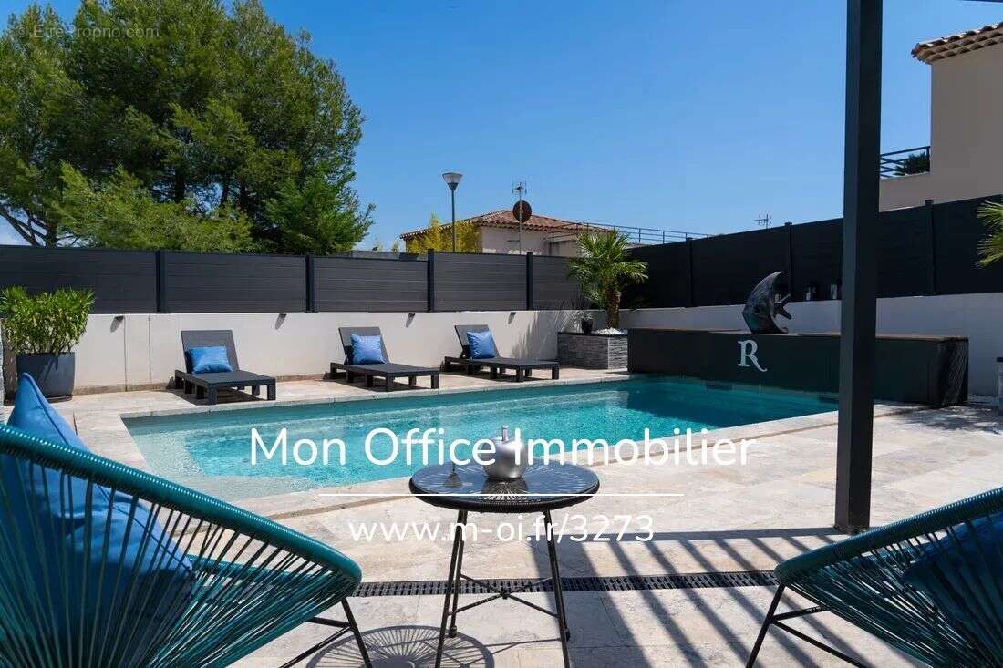 Maison à CABRIES