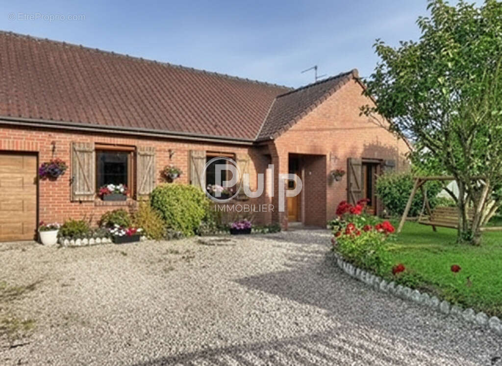 Maison traditionnelle à vendre à Coutiches - Un havre de paix aux portes de la forêt - photo 3