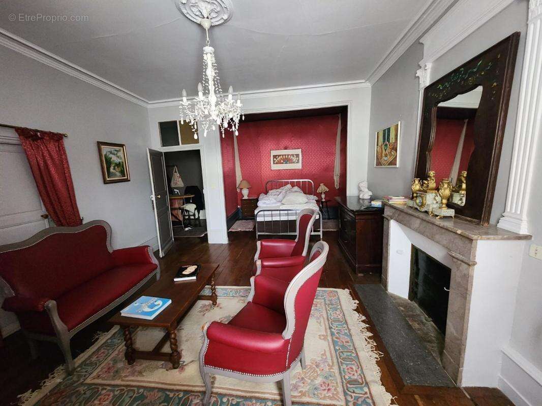 Maison à COUHE