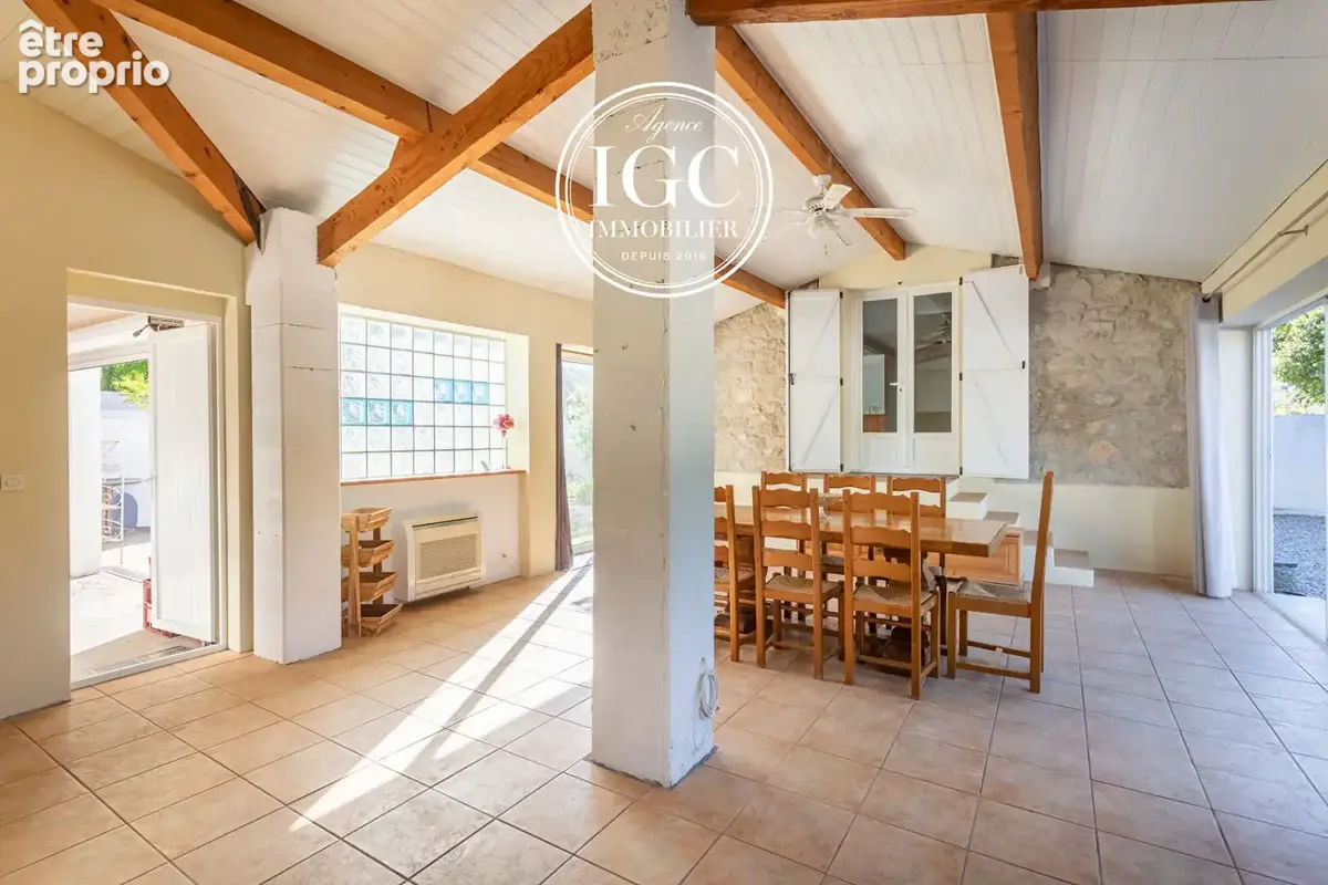 Maison T4 - 152 m² - Parcelle de 634 m² - CHATEAUNEUF LES MARTIGUES - photo 10