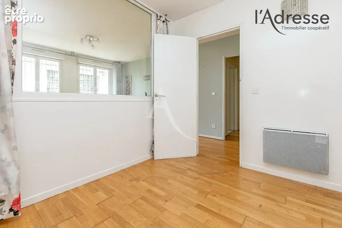 PUTEAUX/ Appel du 18 Juin - Appartement 3 pièces 56m² - photo 5
